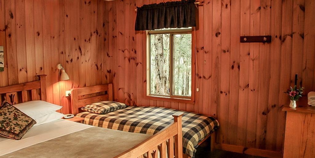 Balingup Heights Hilltop Forest Cottages Phòng bức ảnh