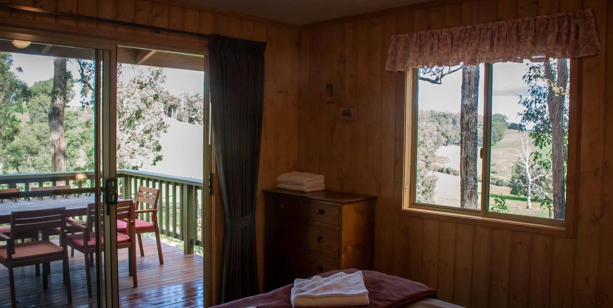 Balingup Heights Hilltop Forest Cottages Ngoại thất bức ảnh